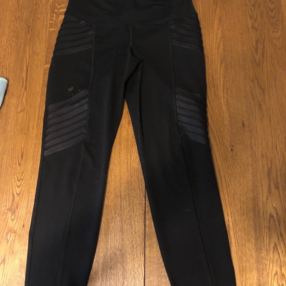 Athletic Leggings with panels